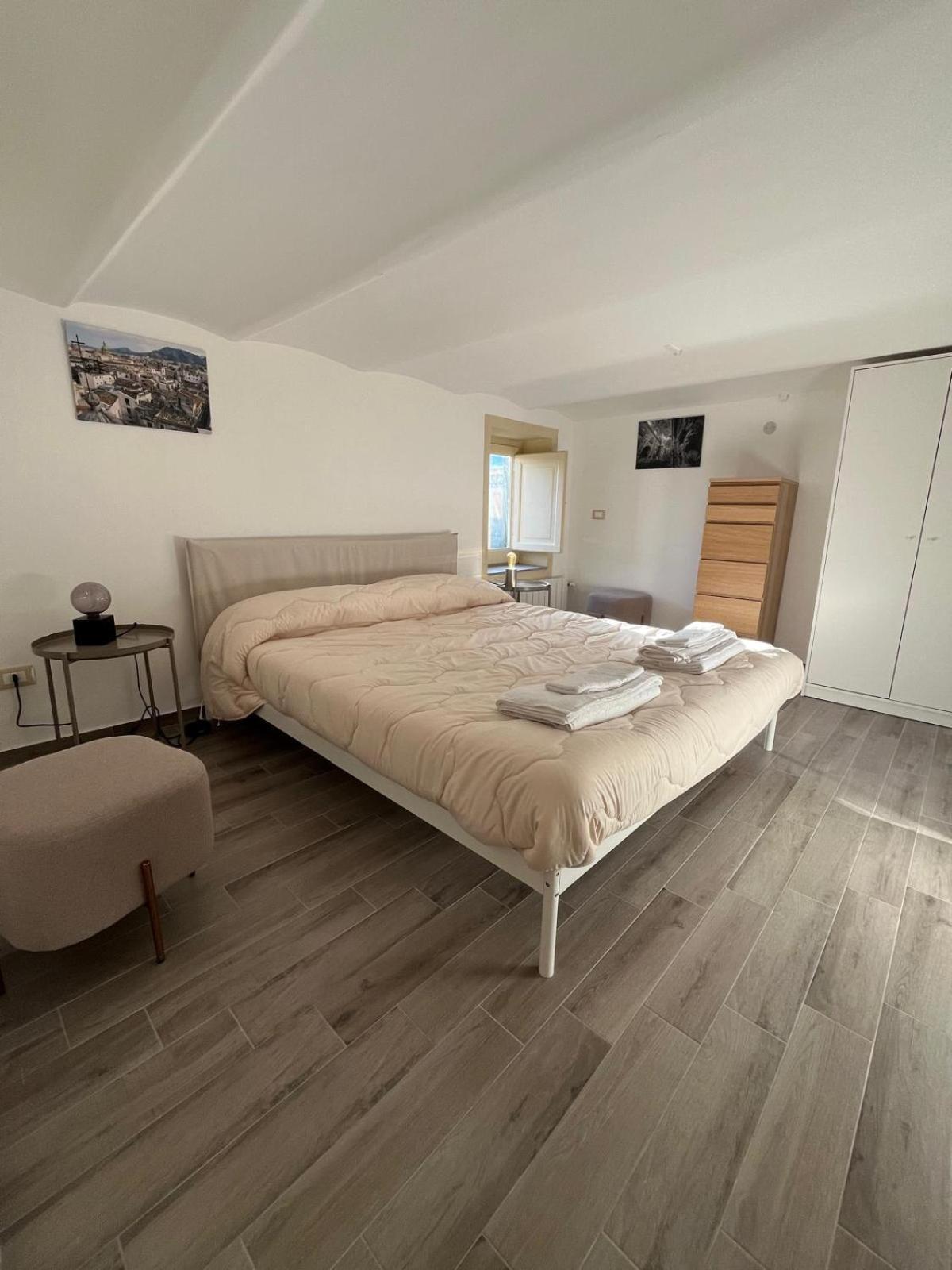 Casa Vacanze Da Ruggero Al Massimo Παλέρμο Εξωτερικό φωτογραφία