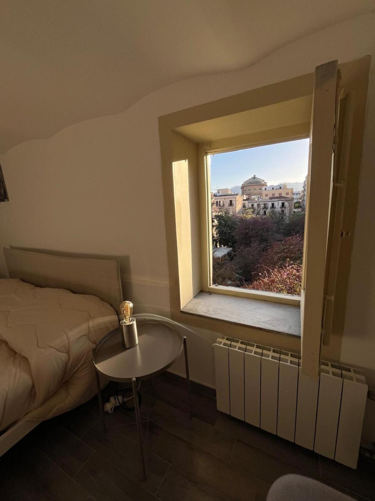 Casa Vacanze Da Ruggero Al Massimo Παλέρμο Εξωτερικό φωτογραφία